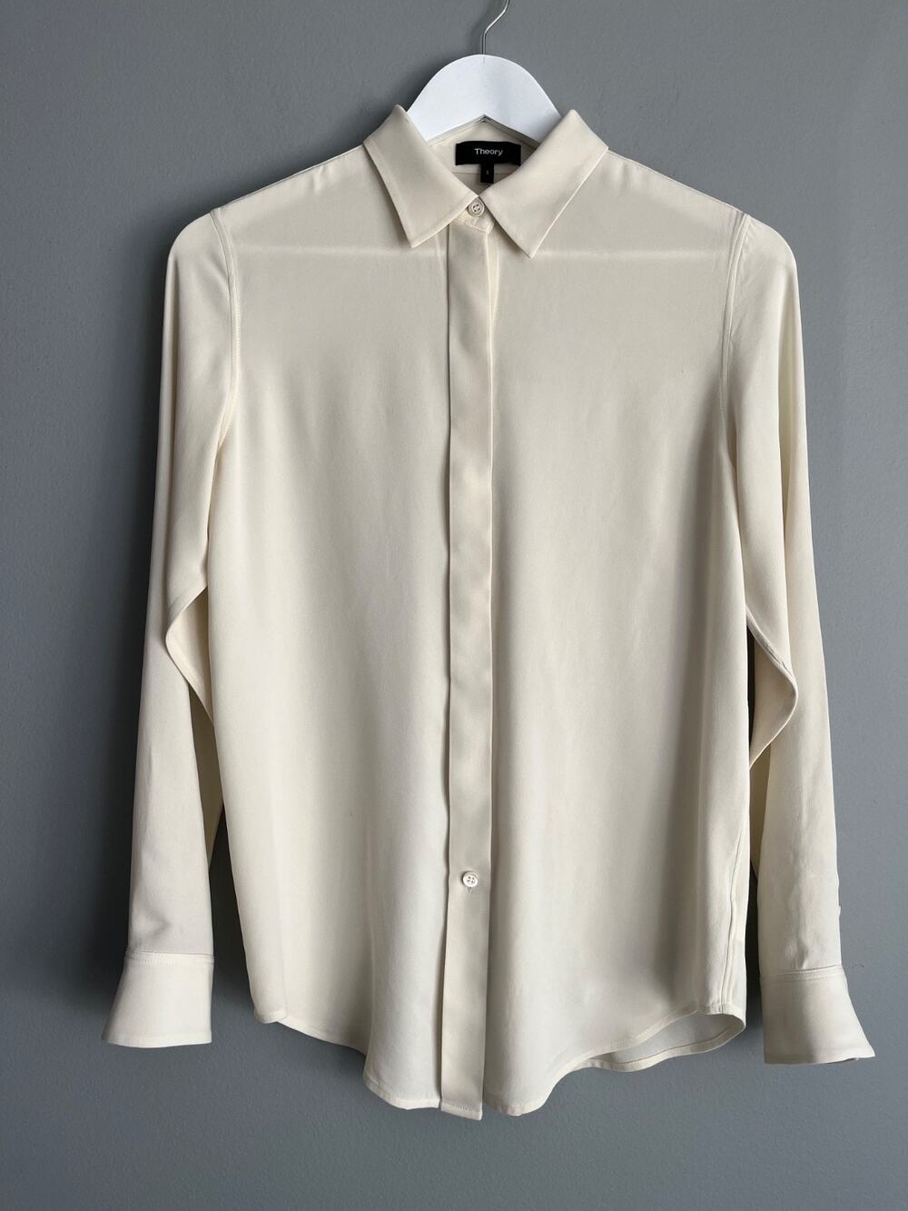 Theory Essential Silk Buttondown Shirt S Ivory GGT Classic Quiet Luxury Career